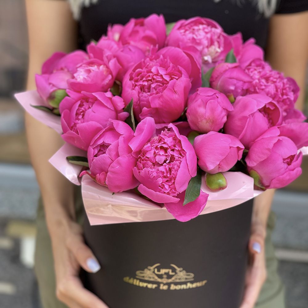 box, oasis, peony (21 pcs.), packaging, ribbon