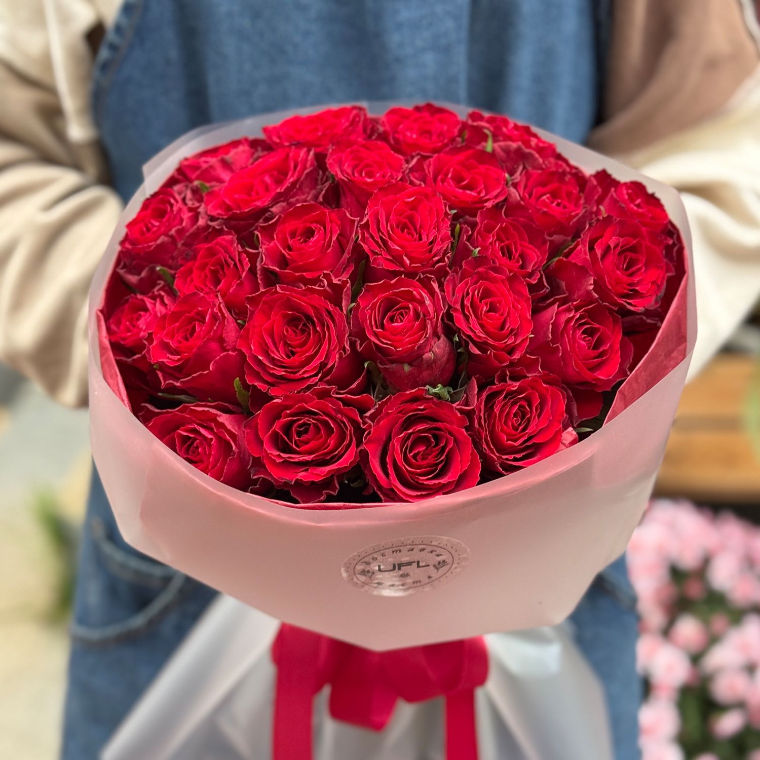 Bouquet  25 red roses Kenia