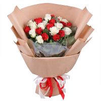 red rose El Toro (13 pcs.), white rose (12 pcs.), packaging, ribbon