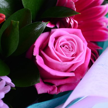 Order the bouquet in our online shop. Delivery!