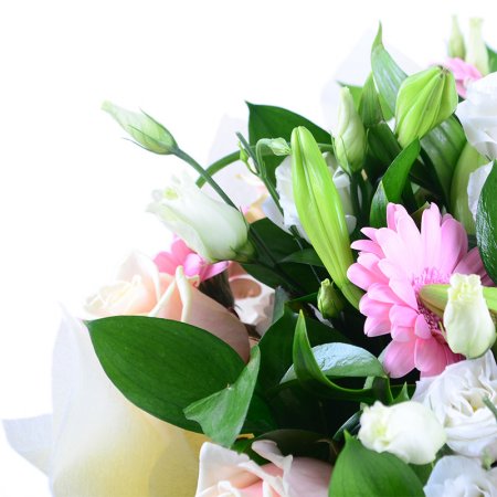 Order the bouquet in our online shop. Delivery!