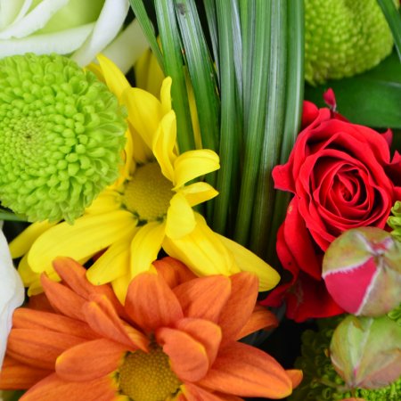 Order the bouquet in our online shop. Delivery!