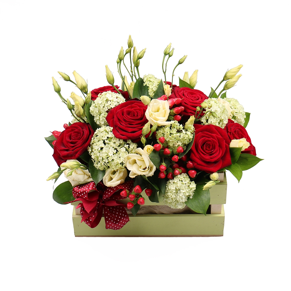 rose (9 pcs.), viburnum, hypericum, decorative box, oasis, packaging, ribbon