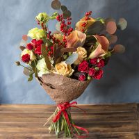 eustoma, eucalyptus, calla, spray rose, ilex, cream rose, packaging, ribbon