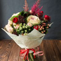 bush rose, bouvardia, pink hypericum, solidago, skimmia, cream carnation, packaging, ribbon